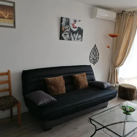 Cap Natu Port Ambonne Апартаменты *