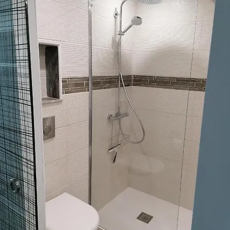 Cap Natu Port Ambonne * Агд